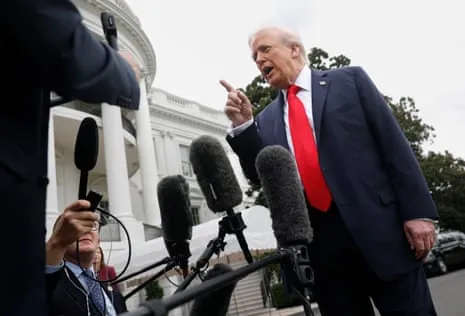 Donald Trump Confronts Aussie Correspondent, Verifies Talks with PM Albanese